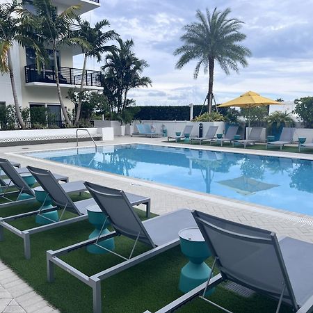 Master Bed Room In Calle Ocho Miami Buitenkant foto