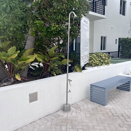 Master Bed Room In Calle Ocho Miami Buitenkant foto